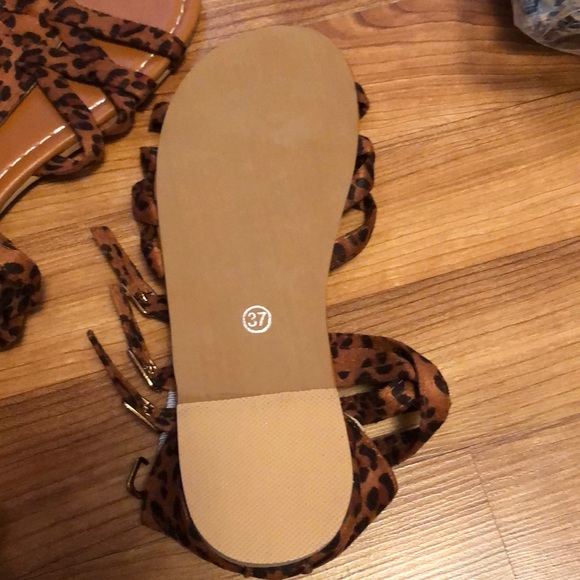Super Cute Sandals - Leopard - Picture 5 of 8